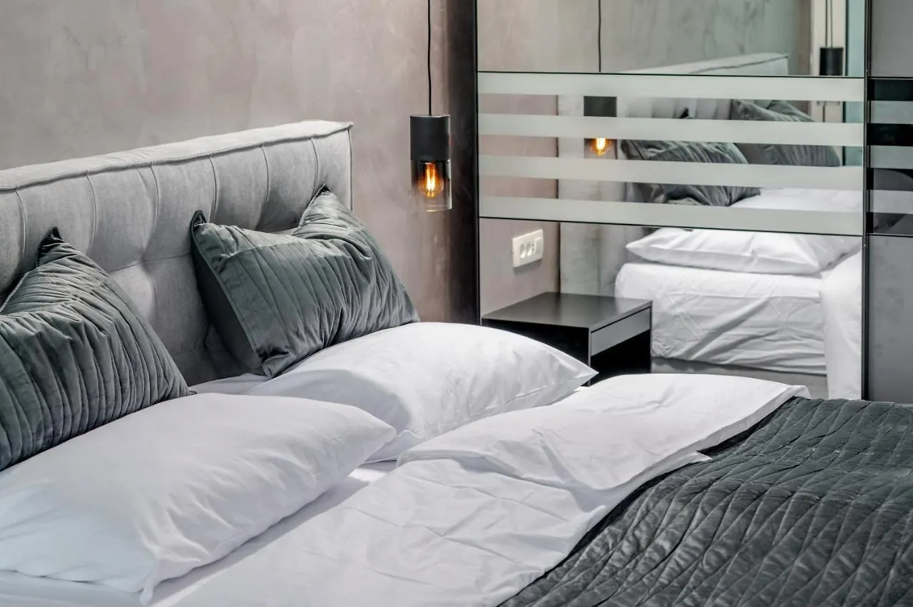 Luxury Apartment Sandra Split 0*,